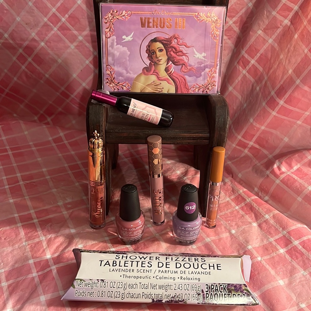 🎈SALE🎈🎀#2.MAKEUP GRAB BAG🎀